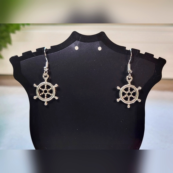 None Jewelry - Nautical Silver Ship Wheel Statement Dangle Earrings / Pierced